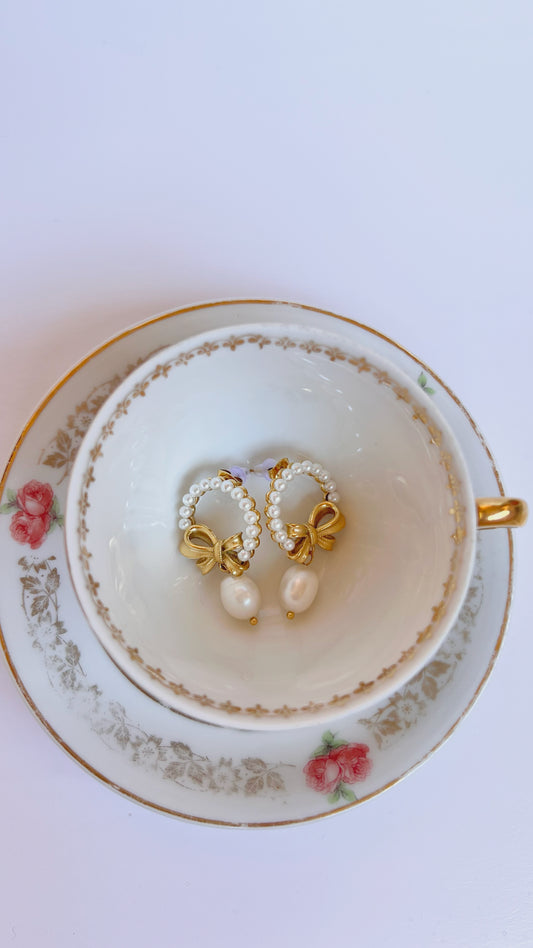 𝐏𝐄𝐍𝐃𝐈𝐄𝐍𝐓𝐄𝐒 𝐎𝐋𝐈𝐕𝐈𝐀