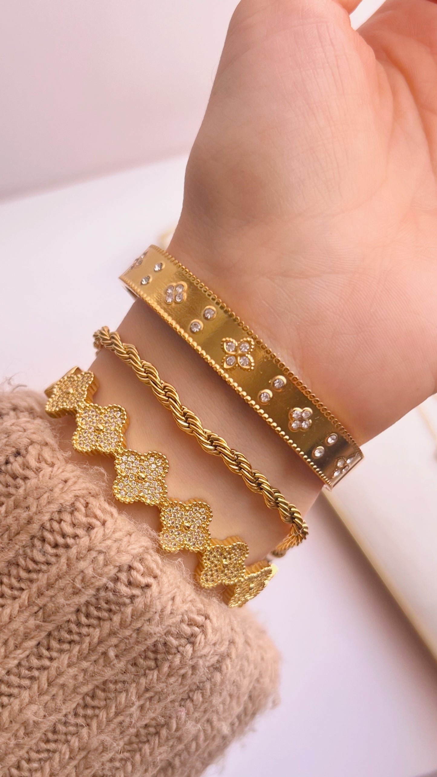 𝐓𝐑Í𝐎 𝐒𝐇𝐀𝐍𝐀